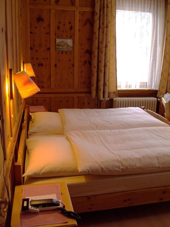 Hotel Post Pontresina Room photo